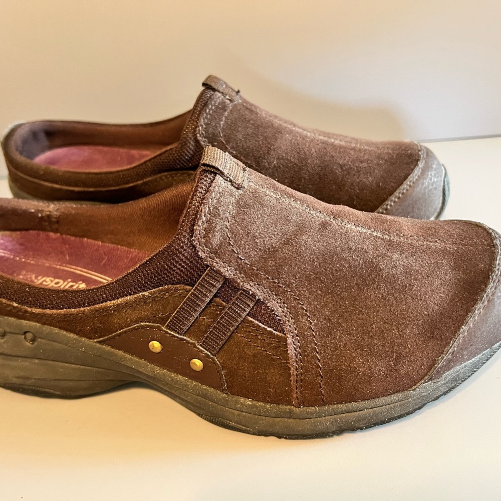 Easy Spirit Brown Suede Mules Women’s Size 9 EUC